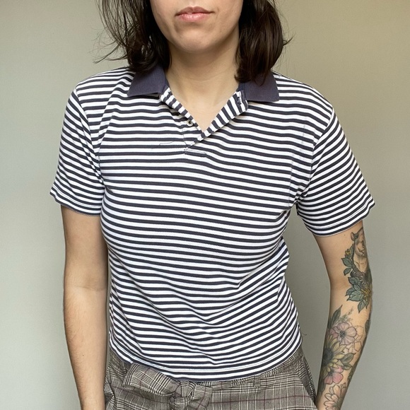 Vintage Gap T shirt - Picture 2 of 10